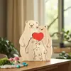 Venda Quente Transfronteiriça Urso de Abraço Quente Familiar Personalizado Paisagem Paisagismo Artesanato em Madeira Enfeites Decorativos Presentes