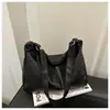 Bolsa de Pão Macio Retrô com Textura de Luxo para Mulheres 2025 Nova Bolsa de Ombro para o Dia a Dia de Grande Capacidade Bolsa Tote Transversal Simples