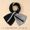 Novo Cachecol Perfurado 100% Caxemira Pura Outono/Inverno 2025 para Mulheres, Cachecol de Tricô Versátil com Combinação de Cores para Manter o Pescoço Aquecido e Proteger