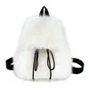 Mochila de Pelúcia Lisa para Mulheres com Alto Acabamento e Bolsa de Pelúcia com Cordão Fashionable Nova Coleção Outono/Inverno 2025 Mochila Feminina de Exportação