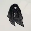 Novo Estilo de Outono e Primavera Lenço de Seda Chiffon para Mulheres, Lenço Longo Fino com Estampa Floral Xadrez Estilo Francês com Toque de Luxo, Pode Ser Usado como Decoração de Cinto