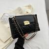 Bolso de Cadena Lingge para Mujer 2023 Nuevo Casual Combinable Bolso de Hombro Cruzado Color Sólido Solapa Suave Bolso Cuadrado Pequeño