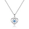 2023 Beating Heart Pingente Colar Inteligente Luz Luxo Verão Pequeno Design Amor Coração em forma de Titânio Aço Clavícula Cadeia Atacado