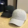 Gorra de Béisbol Suave Lavada de Otoño con Estampado Simple de Letras para Estudiantes Jóvenes, Versátil para Salidas Urbanas, Gorra con Visera Curva para Adelgazar el Rostro