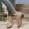 Botas curtas de tamanho grande transfronteiriças europeias e americanas com zíperes laterais, saltos grossos, novo estilo de botas Martin, em estoque, atacado tamanhos grandes 2026