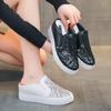 Zapatos de Mujer de Verano 2025 Nuevos Versátiles de Malla Transpirable con Tacón de Cuña Interior y Punta Semi-Descubierta Zapatos Casuales Blancos