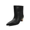 Botines de cuero de pierna ancha para mujer, nuevo estilo otoño e invierno, punta fina, tacón medio, estampado de serpiente, estilo europeo y americano, botas de montar para mujer
