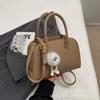 Bolsa de Mão Francesa de Nicho com Design Estiloso, Bolsa Pequena Popular para Mulheres, Nova Bolsa de Ombro Simples Tendência 2026, Bolsa Transversal de Grande Capacidade