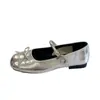 Zapatos Planos Plateados Bajos Estilo Ballet para Mujer, Nuevo Modelo Primavera 2026, Adecuados con Faldas, Zapatos Mary Jane Franceses, Zapatos Pequeños de Cuero