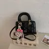 Bolso de Mano con Patrón de Rombo de Nuevo Estilo Transfronterizo, Bolso Cuadrado Pequeño de Lujo Ligero y a la Moda, Versátil para el Trabajo, Bolso Cruzado de Hombro Único Estilo Chanel