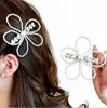 Exquisita Horquilla de Flor Hueca con Perlas y Brillantes de Lujo Ligero, Pinza Lateral Suave, Accesorio Versátil para el Cabello para la Parte Trasera de la Cabeza, Adorno para el Cabello Suelto