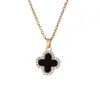 Collar de acero de titanio de trébol de cuatro hojas de doble cara, no se decolora, para mujer, lujo ligero, elegante, versátil, cadena para la clavícula de moda, joyería al por mayor