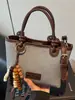 Bolsa Casual de Nicho Feminina Grande Capacidade Outono 2025 Nova Bolsa de Balde Simples Bolsa Transversal da Moda para Senhora
