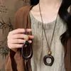 Nuevo Collar con Colgante de Estilo Étnico Chino para Mujer 2025 Nuevo Diseño de Nicho Cadena Larga para Suéter de Gama Alta