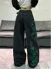 Jeans feminino Y2K de nicho, verde, com bordado pesado de rosas, perna larga, corte curvo, cintura alta, com caimento, solto, calça longa