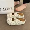 Zapatos de mujer Mary Jane de lunares con plataforma, que aumentan la altura, nuevo estilo Birkenstock primavera-verano 2026, con cierre de velcro y punta cerrada, mules para mujer