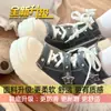 Zapatillas casuales de lona extremadamente elegantes y versátiles para mujer, nuevos zapatos de plataforma altos de caña alta con patrón de estrella que aumentan la altura, de nicho 2026