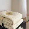 Colcha Doble de Algodón Tejido Nube Estilo Ins Clase A para Verano, Lavable a Máquina, Suave para Dormir Desnudo, Colcha Refrescante de Verano para Dormitorio de Estudiante Cama Individual