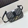 Dior 2025 Nuevo Bolso de Hombro Cuadrado Pequeño Tejido de Lona Floral con Cierre de Solapa Montaigne Moda Más Vendido