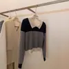 Trece Líneas IMISS: No te arrepientas de comprar este suéter de punto minimalista, adelgazante, de cuello alto y con rayas de bloques de color para mujer 2026