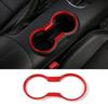 Adecuado para Ford 16 Mustang caballo salvaje modificado Marco decorativo para portavasos Decoración Cubierta de portavasos de fibra de carbono ABS Pegatinas de tira brillante