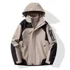 Chaqueta exterior 3 en 1 estilo Luotuo para mujer, abrigo de montañismo a prueba de viento e impermeable, ropa de trabajo para hombre al por mayor
