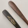 Calzador de madera maciza, venta al por mayor, mango largo, artefacto para calzado doméstico, mujeres embarazadas no se inclinan, artefacto para levantar zapatos, calzador de latón