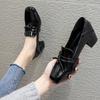 Zapatos de Trabajo para Mujer con Tacón Medio, Tacón Grueso, Suela Suave, Nuevos Zapatos Pequeños de Cuero de Moda Estilo Británico para Mujer, Primavera y Verano 2025, Zapatos de Vestir para Mujer