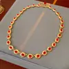 Collar Ovalado Vintage Incrustado de Diamantes, Cadena para Suéter de Lujo Ligero de Nicho, Joyería Retro Estilo Palacio para Mujeres con un Toque de Alta Gama