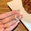 Clip de Hueso de Oreja de Perla Estilo Coreano para Mujer Agujeros de Oreja de Gama Alta Nicho 2021 Nueva Moda Pendientes Simples Accesorios Personalizados