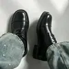 Zapatos de hombre transfronterizos para otoño, zapatos de cuero formales de negocios casuales para hombre con punta cuadrada y tres juntas, zapatos de cordones de estilo británico con punta fina
