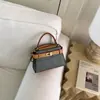 Bolso Cruzado Transfronterizo para Mujer 2026 Modelo Nuevo Moda de Gama Alta Bolso de Mano Versátil Tendencia de Nicho Bolso de Hombro Único Kelly