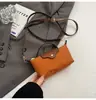 Festival da Primavera Horário Comercial Sem Interrupção Bolsa de Ombro da Moda Tendência 2026 Nova Bolsa Transversal Retrô Bolsa Quadrada Pequena Simples Estilosa para Mulheres