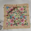 Pañuelo cuadrado estampado de leopardo bufanda coreana femenina de seda versátil pañuelo para el pelo bufanda retro flor de anacardo pañuelo cuadrado pequeño venta al por mayor