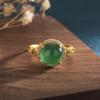 Celebridad de Internet con Suministro en Vivo de Productos Diseño de Estilo Antiguo Método Antiguo Anillo Dorado para Mujer Incrustado con Anillo de Calcedonia Esmeralda