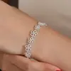 Pulsera Hueca de Encaje Vintage Cepillado Fresca de Nicho Chapada en Plata 925 Joyería de Flor de Lujo Ligero Transmisión en Vivo de Tiktok
