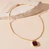 Conjunto de collar con colgante de gota de diamante transfronterizo para mujer, cadena para clavícula de moda nicho de lujo ligero, joyería versátil, sentido de alta gama para mujer