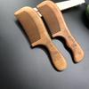 Venta al por mayor del fabricante Peine de Madera de Melocotonero Viejo Peine de Luna Peine con Mango Peine de Dientes Finos Peine de Madera Engrosado Portátil para Uso en Casa Peine para el Cabello para el Cuidado del Cabello
