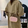 Bolsa Carteiro Transfronteiriça com Corrente para Mulheres 2025 Nova Moda Bolsa de Mão Simples Popular Bolsa de Ombro Transversal Bolsa Pequena para o Dia a Dia