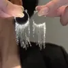 Brincos de Corrente Europeus e Americanos com Franjas, Brincos de Luxo Leve de Alta Qualidade, Moda Transfronteiriça Versátil para o Dia a Dia para Mulheres Atacado