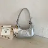Nova Bolsa de Ombro/Transversal Estilo Coreano Exquisite Simples Nicho para Mulheres, Versátil da Moda para o Dia a Dia em PU