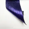 Tela satinada plisada con estampado de lámina dorada en toda la superficie, lavada para ser suave y brillante, arrugada para ropa deportiva de moda y vestuario escénico