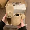 Sapatos Birkenstock femininos com sola grossa, salto embutido, totalmente fechados, 2026, novo estilo retrô de primavera, mocassins casuais para dirigir, sapatos únicos