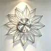 Relógio de Parede Artístico de Ferro e Cristal Estilo Europeu Atacado, Design Artístico de Luxo Leve, Relógio Silencioso para Decoração de Hotel e Pousada