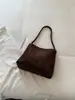Bolso de Terciopelo Gamuzado para Mujer 2026 Nuevo Estilo Tendencia Otoño Retro Bolso de Hombro Único para Viaje de Negocios Milanés Bolso Cubo de Gran Capacidad