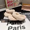 Versão de lã~Sandálias de dedo estilo europeu sapatos peludos sola plana sandálias de exterior chinelos estilo preguiçoso sapatos femininos chinelos