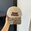 Bordado de Letra Macio na Aba, Estilo Retrô Americano, Boné de Baseball de Aba Larga para Mulheres, Estampa de Leopardo