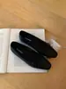 Zapatos Planos de Marca de Nicho de Moda para Mujer 2026 Primavera/Verano Nuevos Tejidos con Lazo Cuadrados de Punta Tacón Bajo Boca Baja Zapatos para Mujer Negros