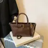 Bolsa de Camurça para Mulheres 2025 Nova Inverno High-End Retrô Bolsa de Ombro para o Dia a Dia Bolsa Transversal Saco