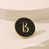 Broche Popular Criativo de 26 Letras Pintadas DIY Simples Personalizado Alfinete de Lapela Acessórios de Decoração para Roupas Bolsas